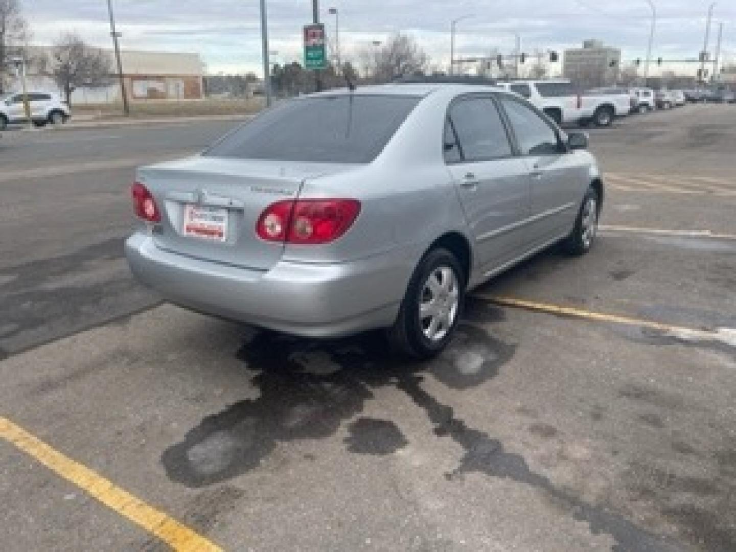 2008 Silver Streak Mica /Stone Toyota Corolla S (1NXBR30EX8Z) with an 1.8L I4 SMPI DOHC engine, Automatic transmission, located at 10890 W. Colfax Ave., Lakewood, CO, 80215, (303) 274-7692, 39.739914, -105.120132 - 2008 Toyota Corolla<br><br>D1 Auto NEVER charges dealer fees! All cars have clean titles and have been inspected for mechanical issues. We have financing for everyone. Good credit, bad credit, first time buyers.<br>Clean CARFAX.<br>Please call Lakewood Location 303-274-7692 or Thornton 303-287-5511 - Photo#4